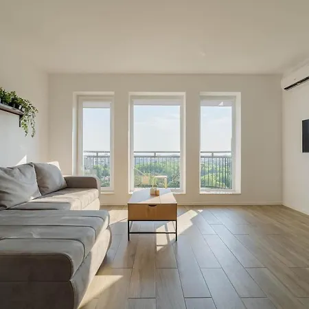 Downtown W Parkview&balcony Vol 1 * בוקרשט