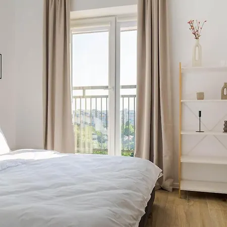 Downtown W Parkview&balcony Vol 1 Apartment Bucharest