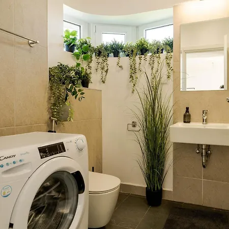 Apartment Downtown W Parkview&balcony Vol 1 Bucharest